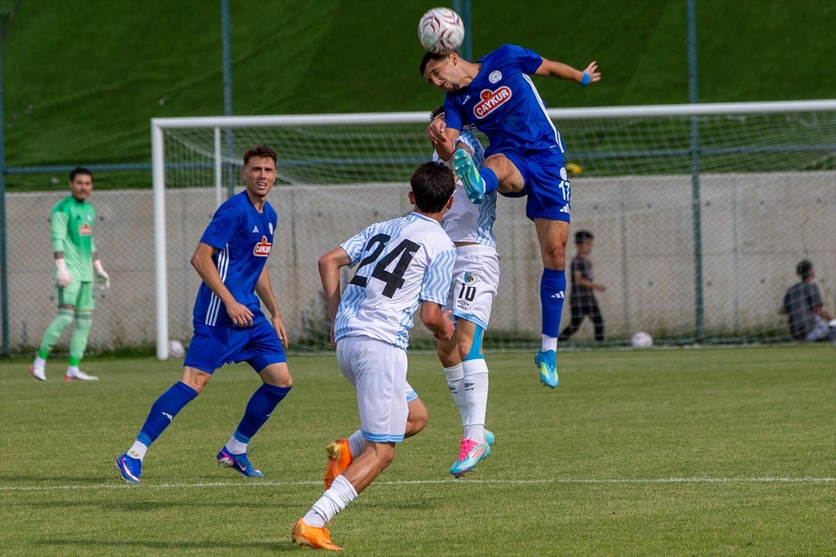 Erzurumspor ve Rizespor Hazırlık Maçında Berabere Kaldı