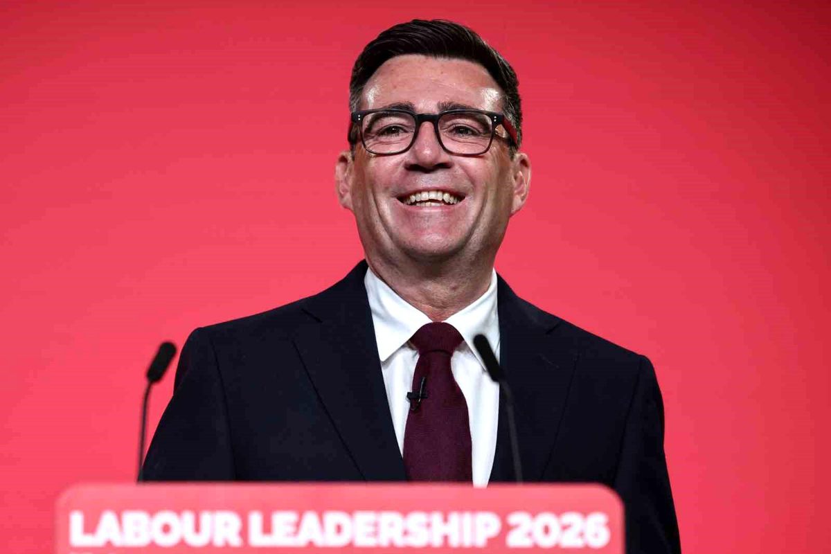 İngiltere\'de iktidardaki İşçi Partisi\'nin yeni lideri Andy Burnham oldu