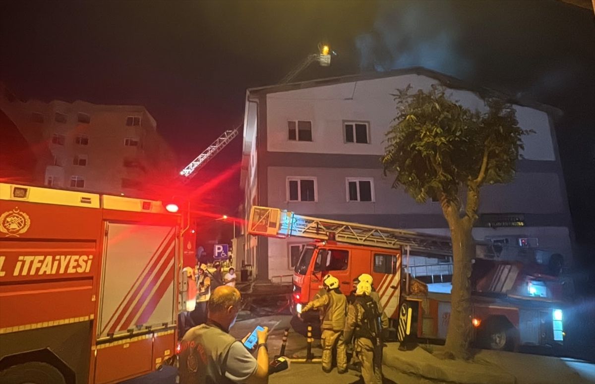 İstanbul Üniversitesi\'nde Yangın
