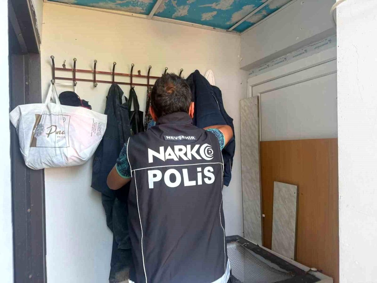 Nevşehir\'de narkotik operasyonu:11 gözaltı