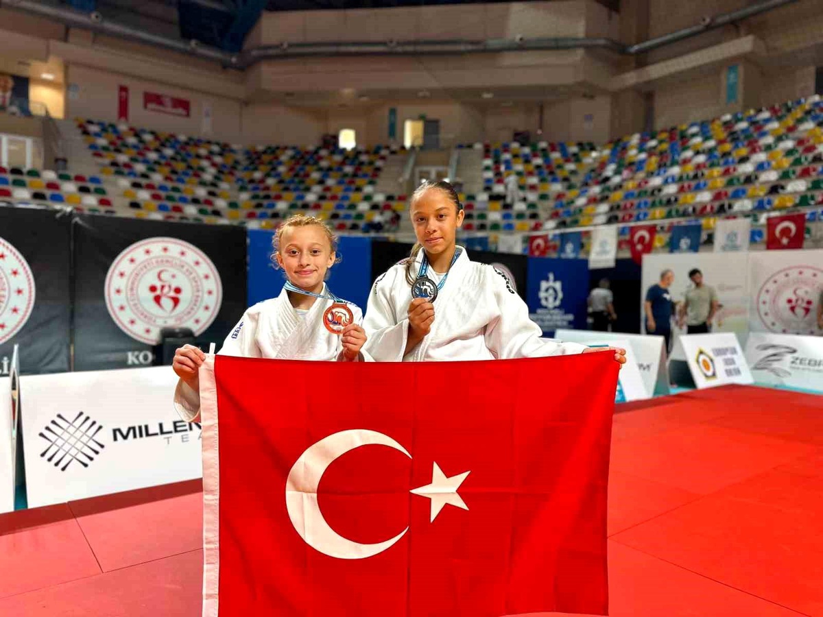 Sakarya\'dan güreş ve judoda madalya başarısı