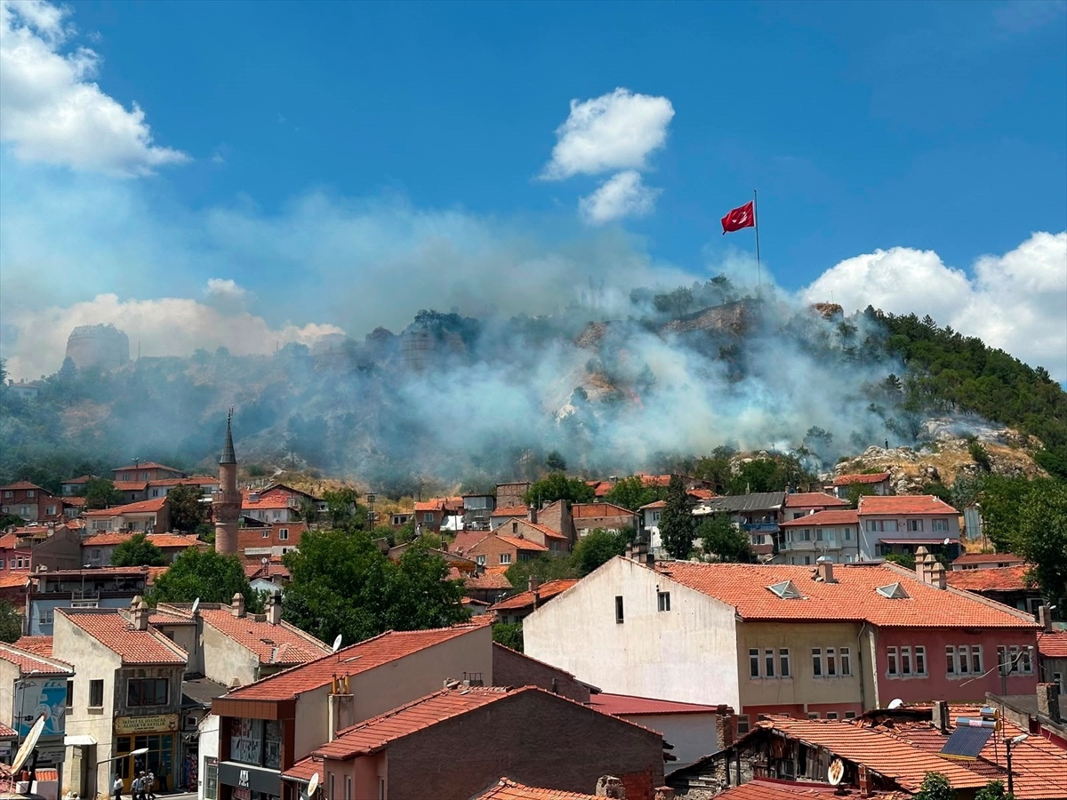 Kütahya Kalesi\'nde Yangın