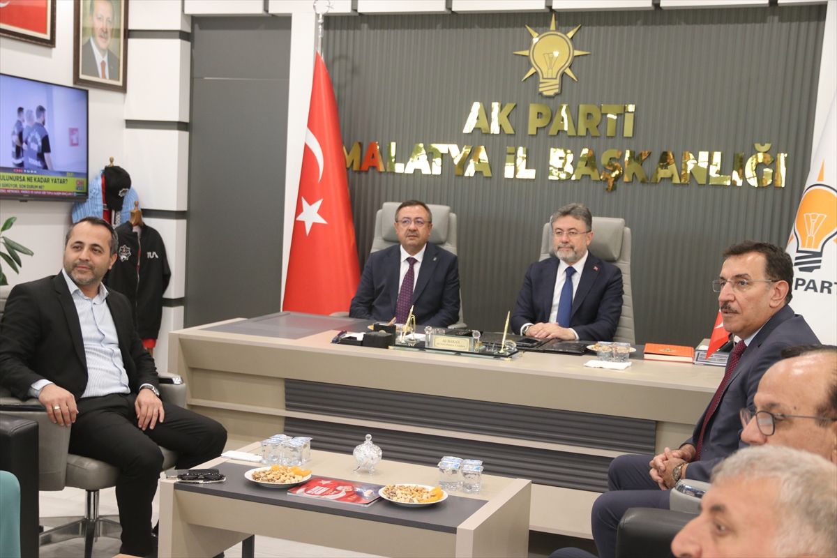 Bakan Yumaklı Malatya\'da Ziyaretler Gerçekleştirdi