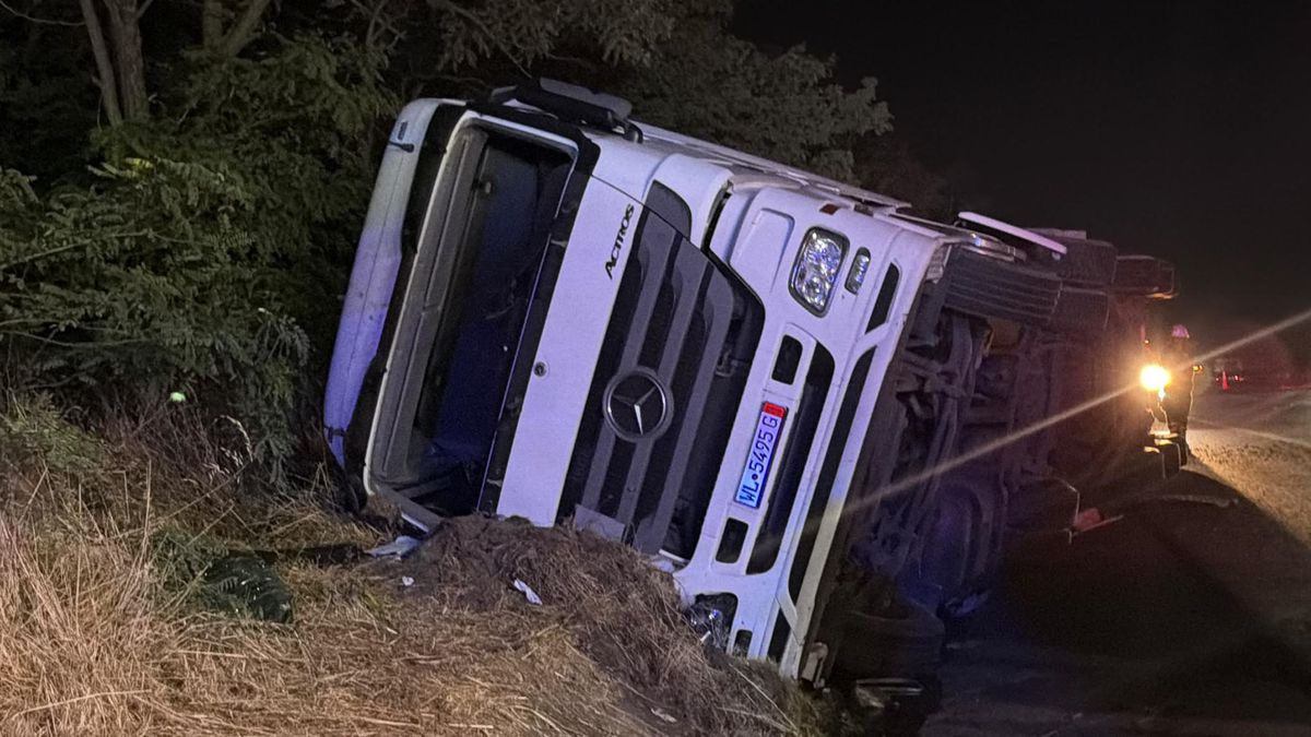 Çorlu\'da TIR Kazası: Sürücü Hayatını Kaybetti