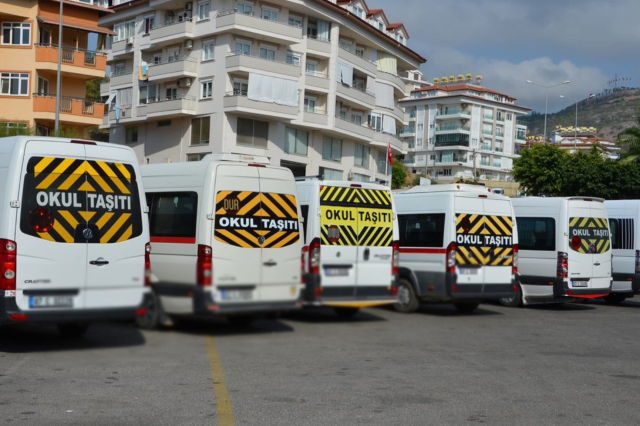 <a class='keyword-sd' href='/yargi/' title='Yargı'>Yargı</a> 'dur' dedi: Özel okullar ücretli öğrenci taşımacılığı yapamayacak