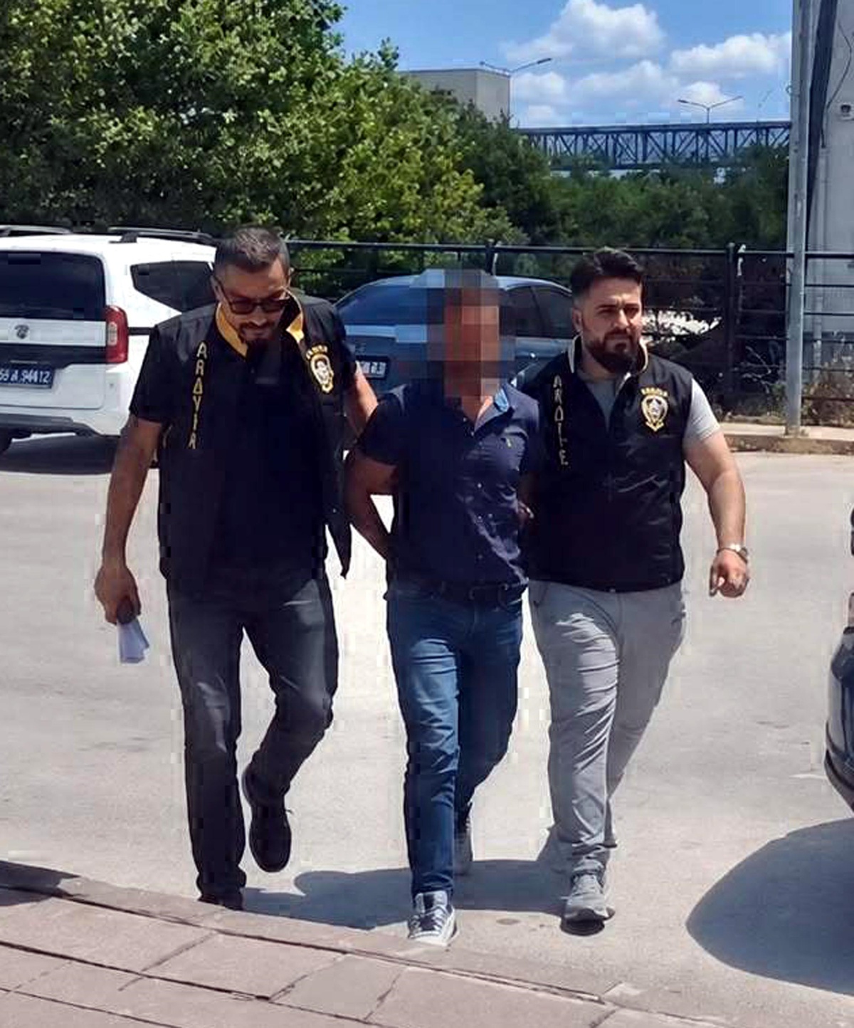 "Yüksekten düştü" denilen kadının kocası tarafından keserle darbedildiği ortaya çıktı