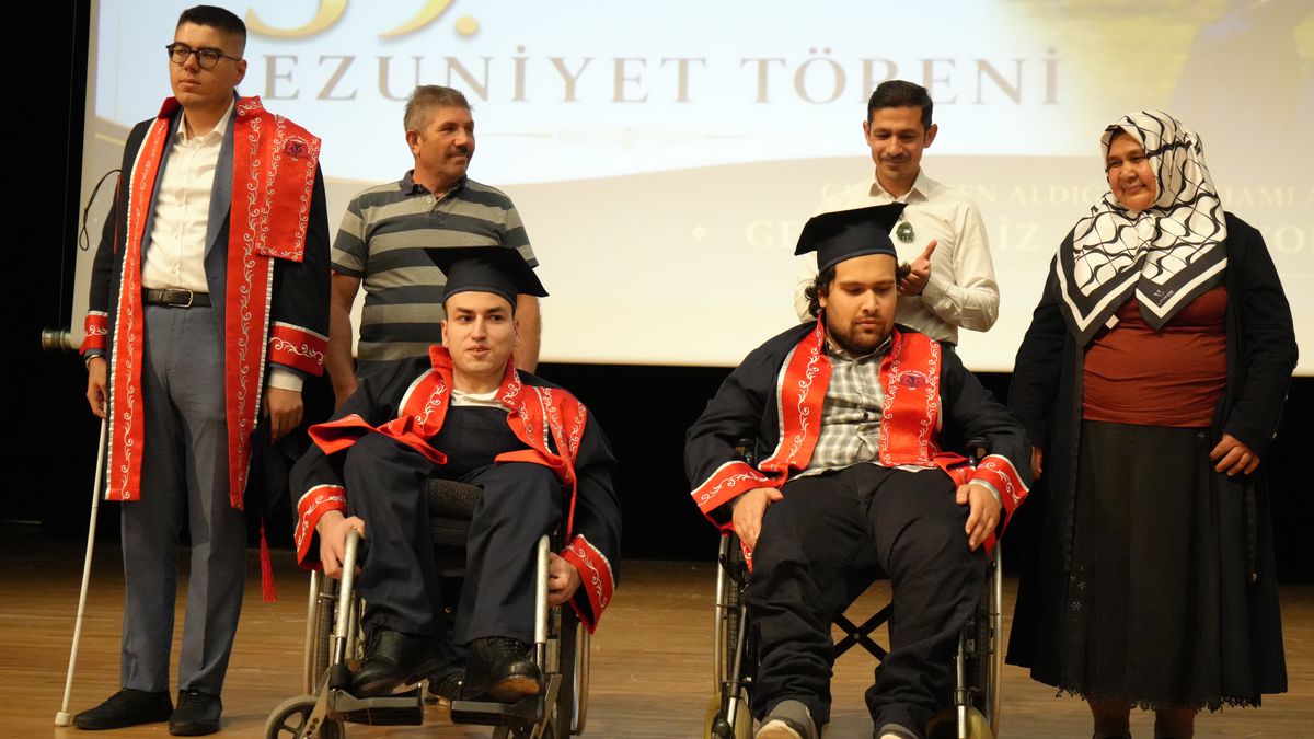 Engeliyle Savaşarak Başardı