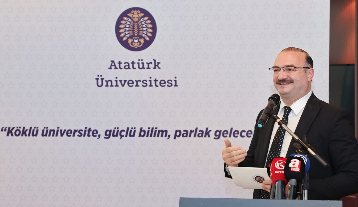 Atatürk Üniversitesi\'nde İlaç Ham Maddesi Üretimi Devam Ediyor