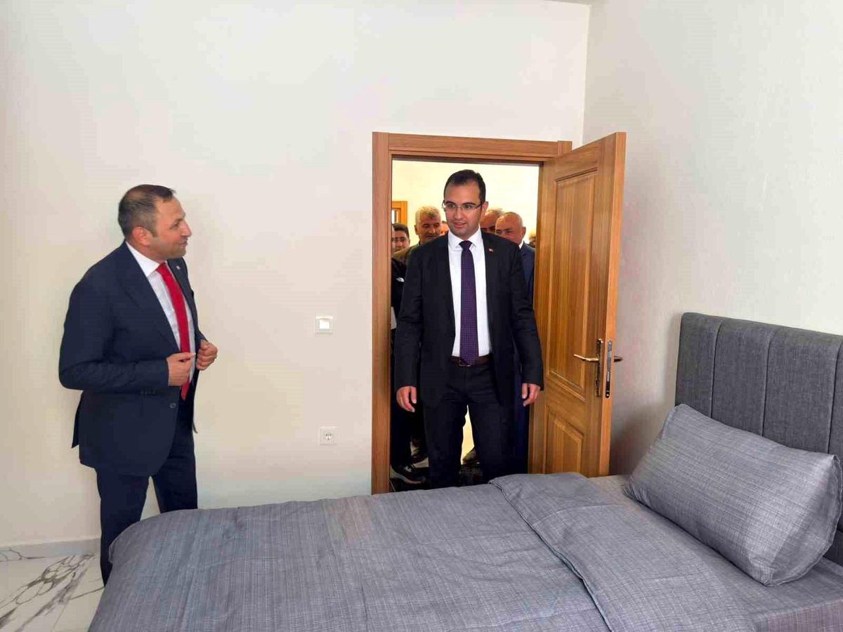Aydoğan Köyü\'nde Yeni Konağın Açılışı Yapıldı