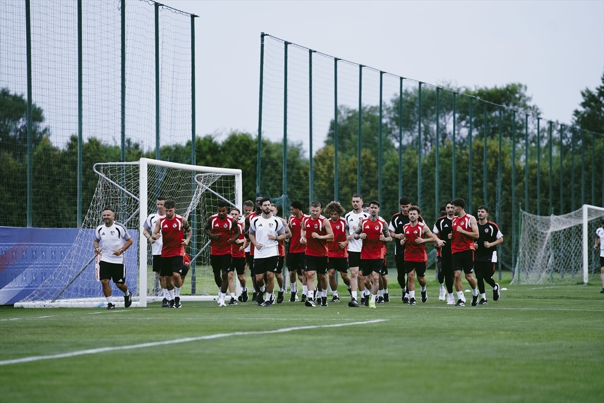 Gaziantep FK Belgrad'da Kamp Çalışmalarına Başladı