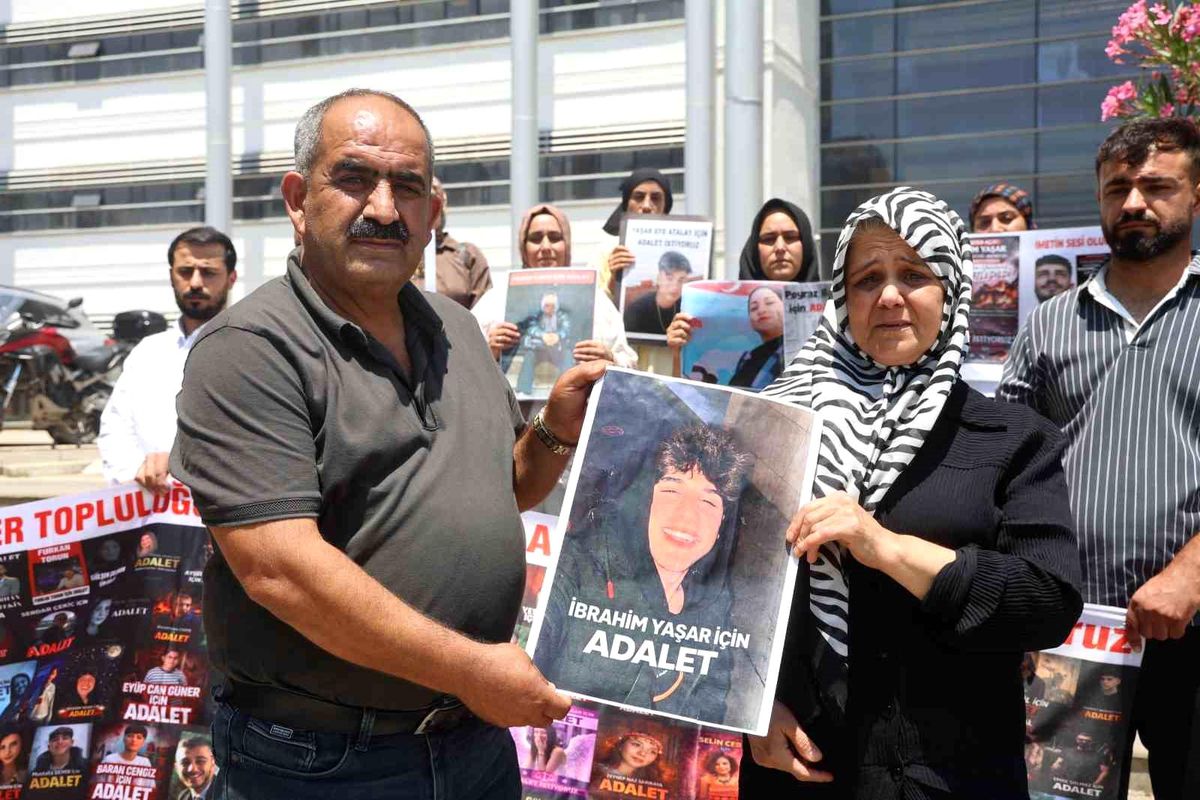 Hatay\'da genç işçi yangında hayatını kaybetti