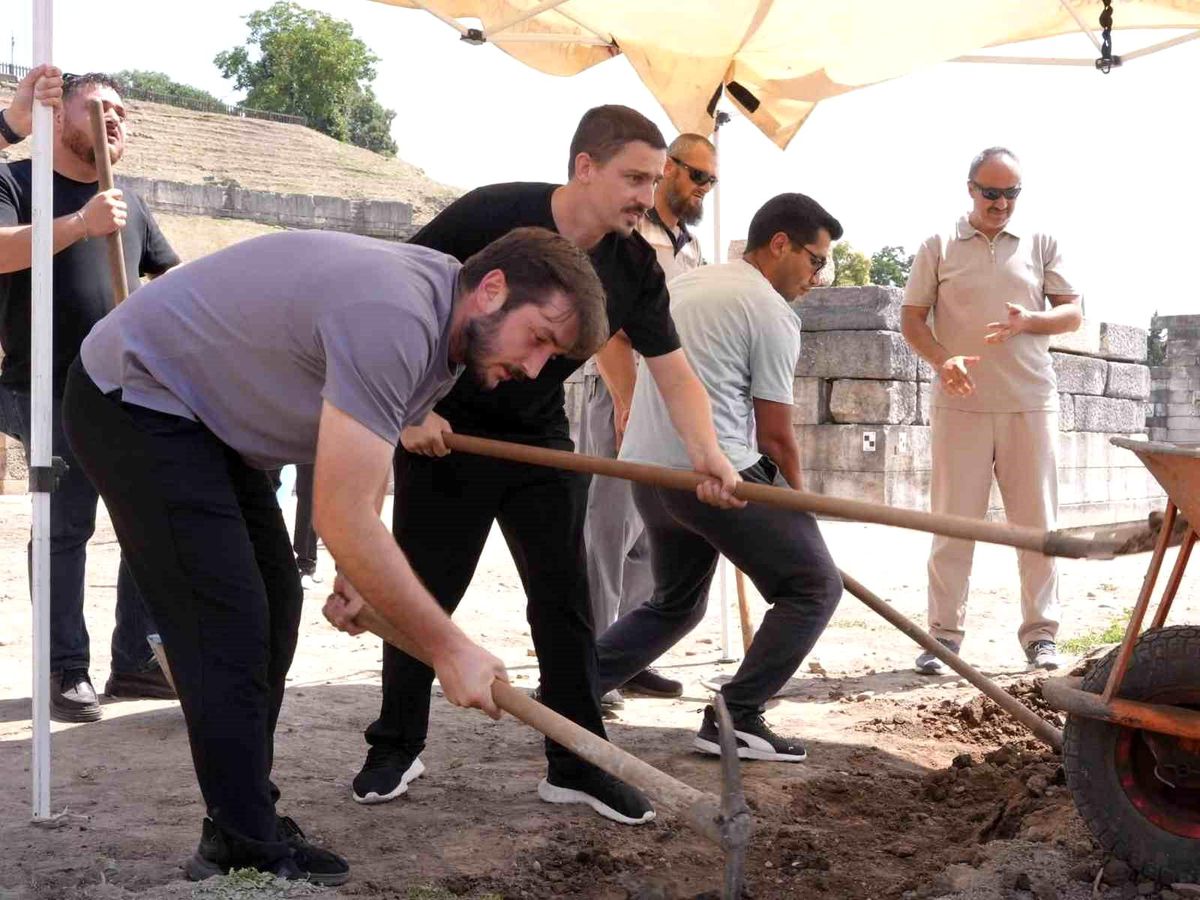 Konuralp \'te restorasyon öncesi son hazırlıklar yapılıyor