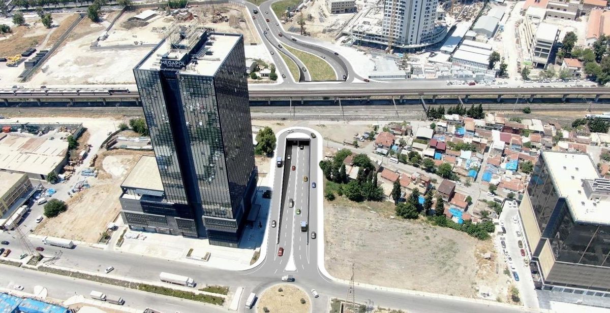 Mürselpaşa Alt Geçidi\'nde kritik aşama: Gövde kazısı başladı
