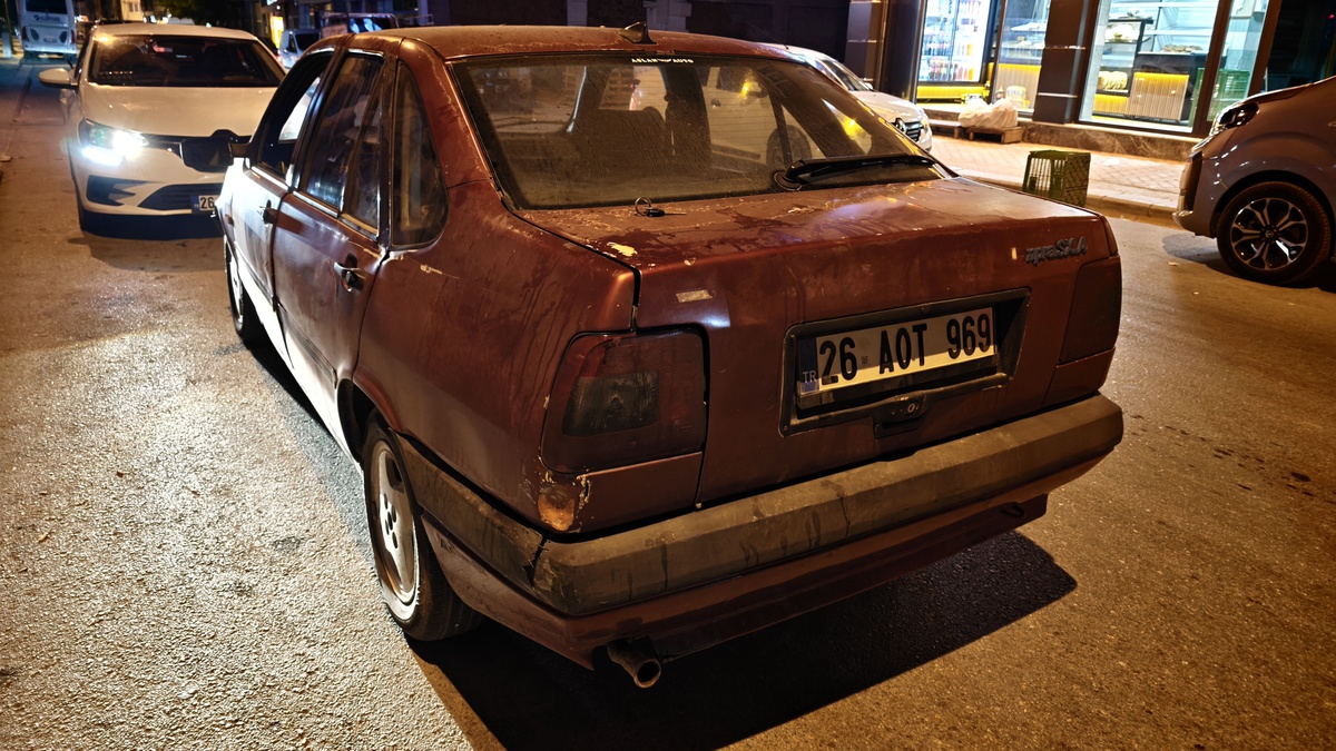 Alkollü Sürücü Polise Direndi, Biber Gazı İle Yakalandı