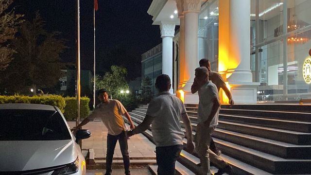 Tahliye edilen eski Akçakoca Belediye Başkanı Fikret Albayrak yeniden tutuklandı