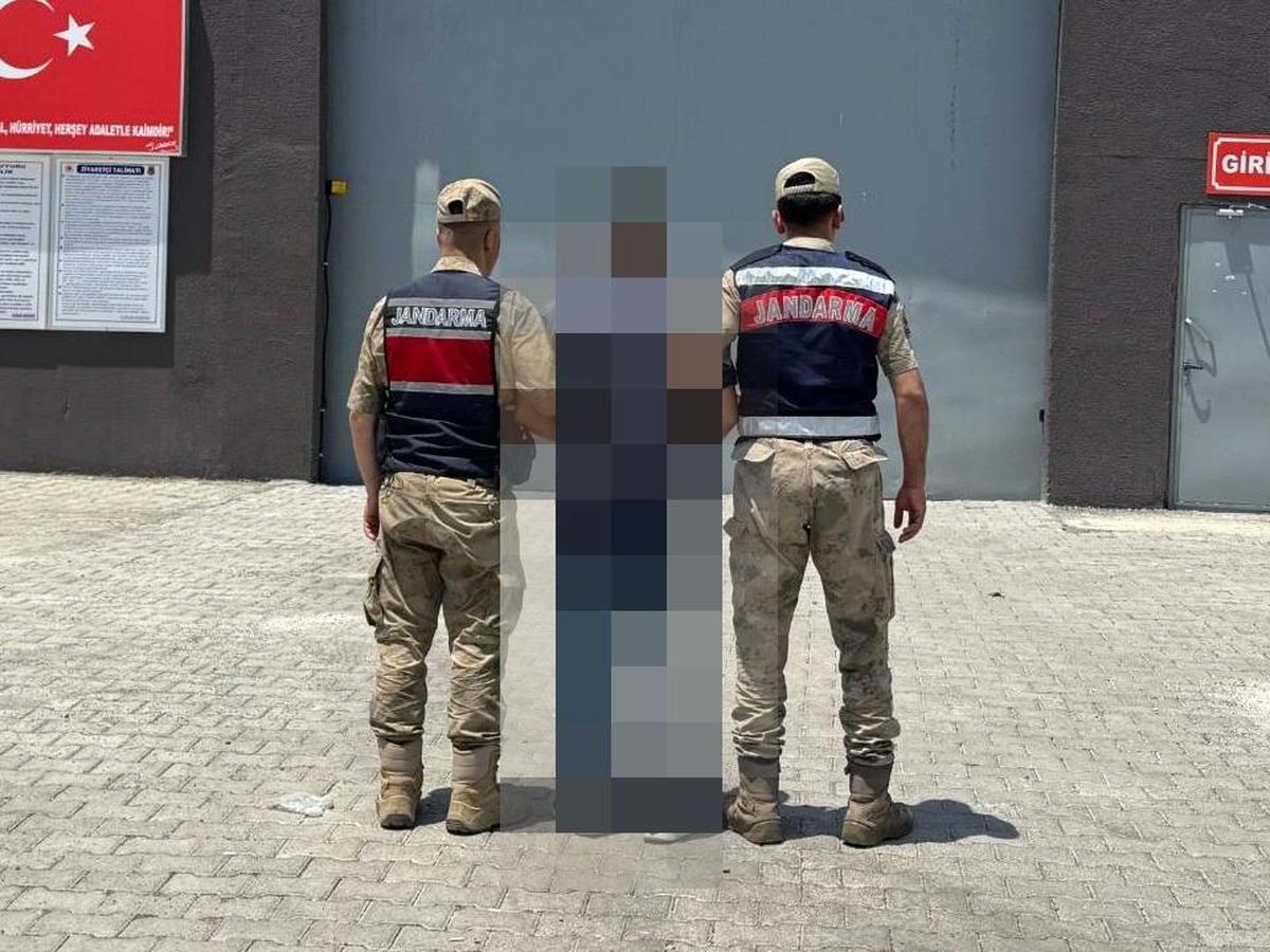 Silahla Tehditten Aranan Şahıs Yakalandı