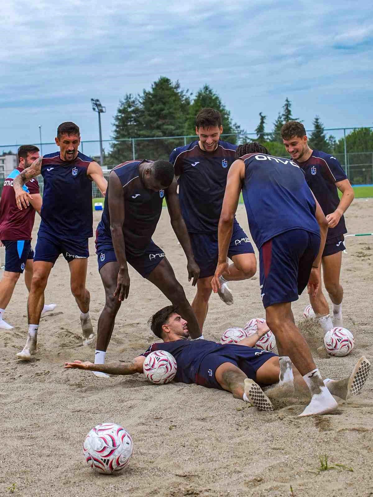 Trabzonspor'un Eğlenceli Antrenmanı