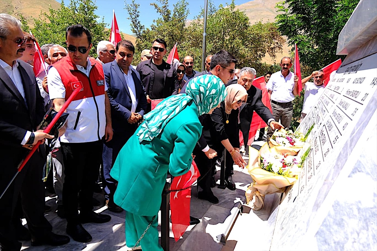 Sündüz Yaylası\'nda 33 yıl önce katledilen 24 kişi anıldı