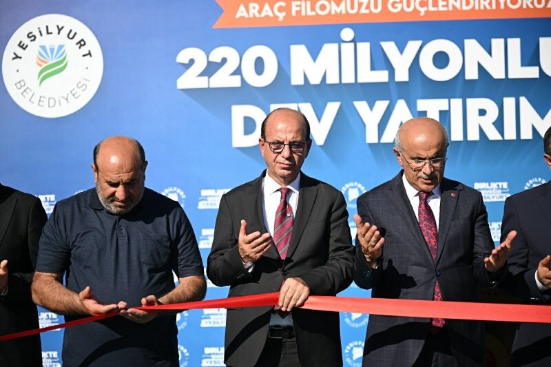 Yeşilyurt'a 31 Yeni Araç Tanıtıldı