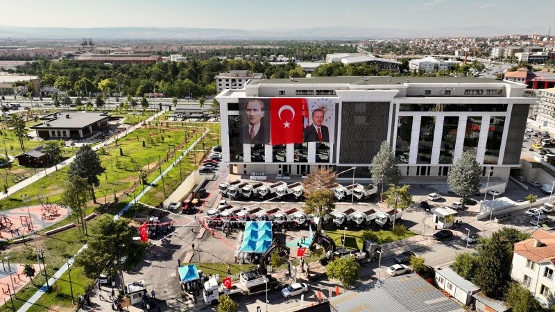 Yeşilyurt'a 31 Yeni Araç Tanıtıldı