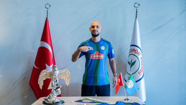 Ahmed Kutucu yeni takımına imzayı attı