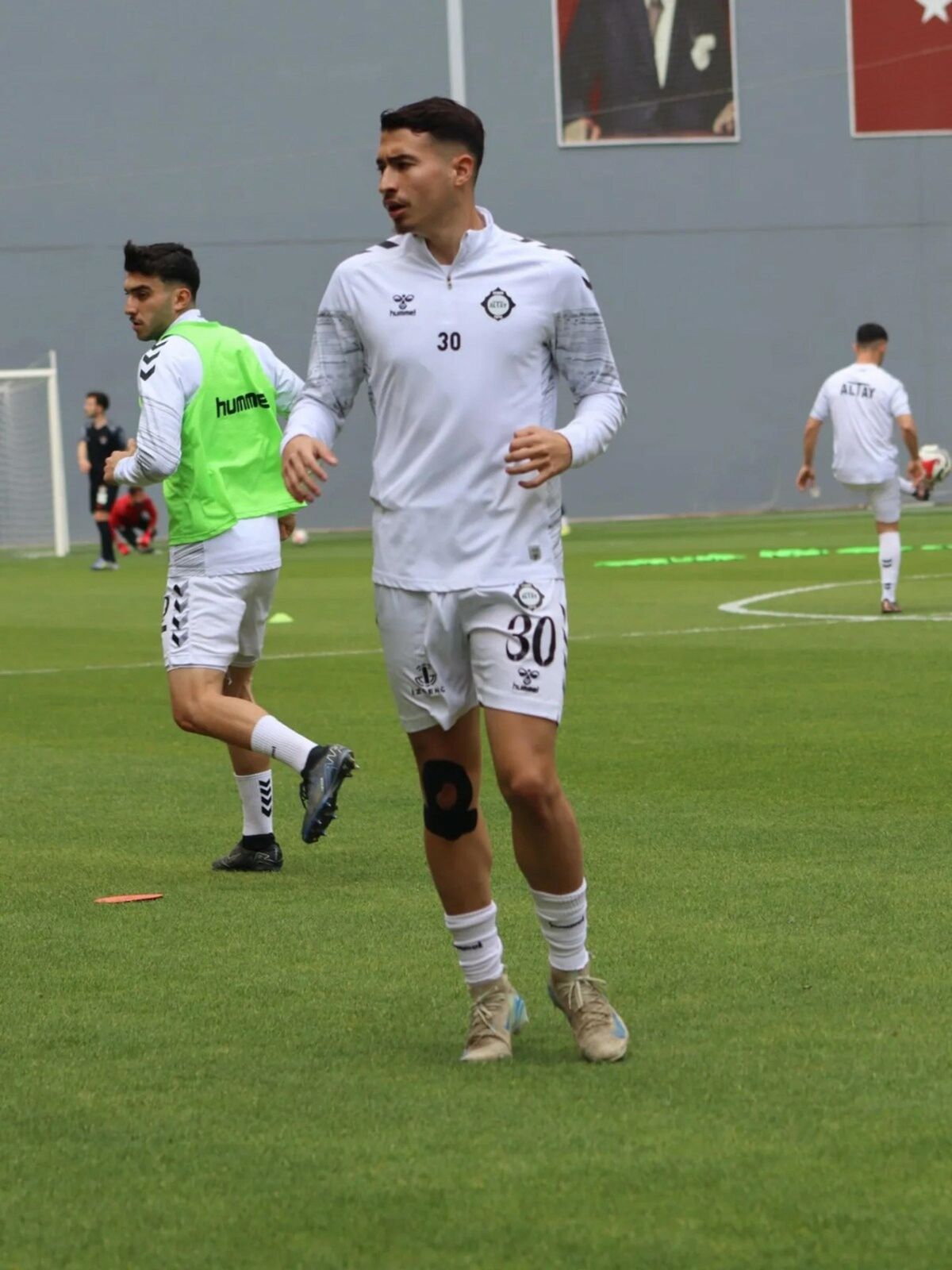 Yunus Efe Altay\'dan Ayrıldı
