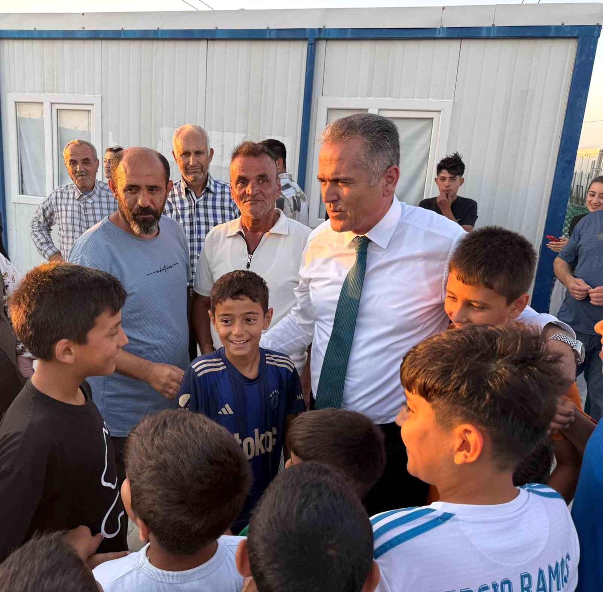 Kaymakam Akdaş, Tahliye Sürecini İnceledi