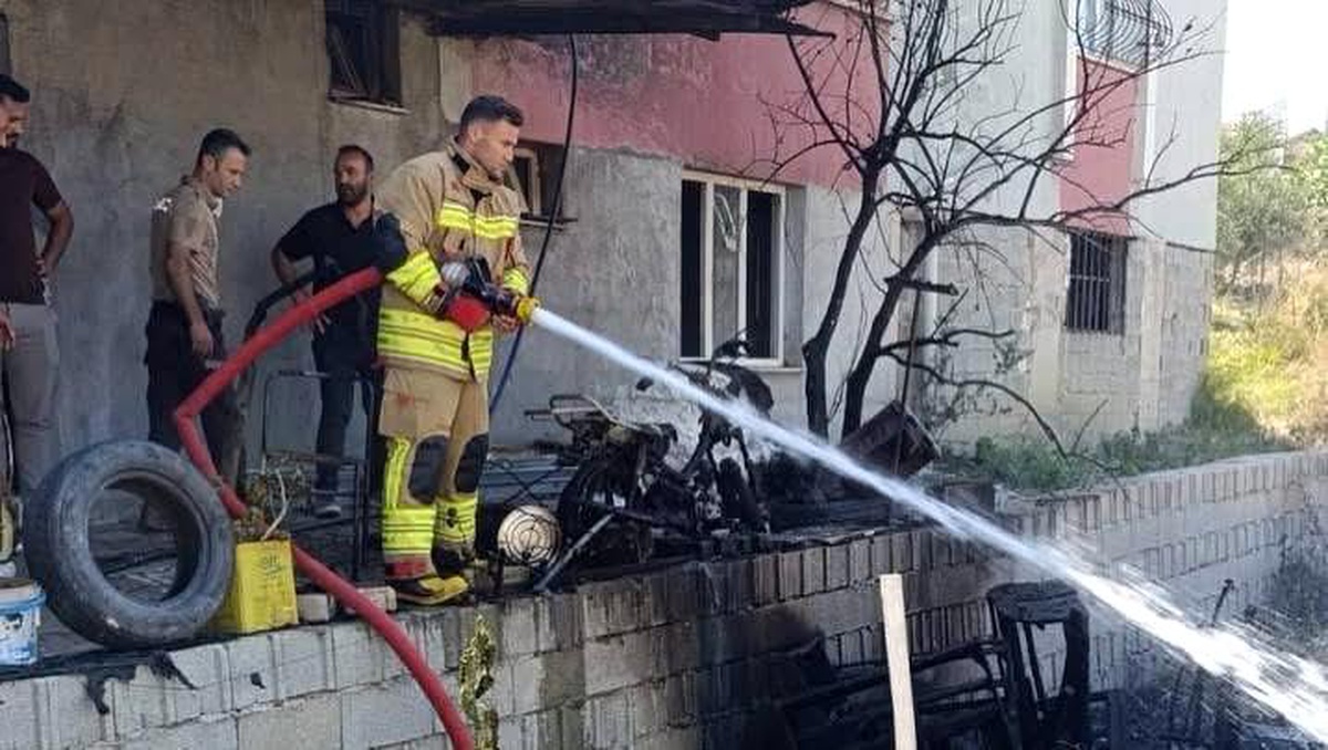 Antakya\'da Yangın Paniği