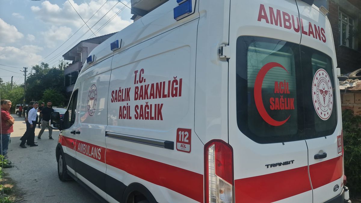 Düzce\'de Tabanca Kazası: Genç Hayatını Kaybetti