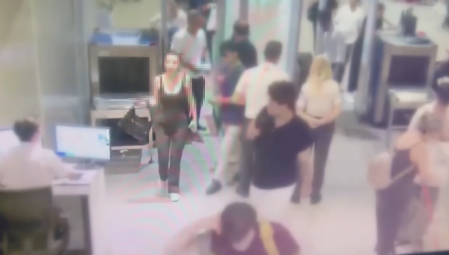 AVM'ye şarjör ve mermilerle girmeye çalışan üniversiteli kız ve evli sevgilisi tutuklandı