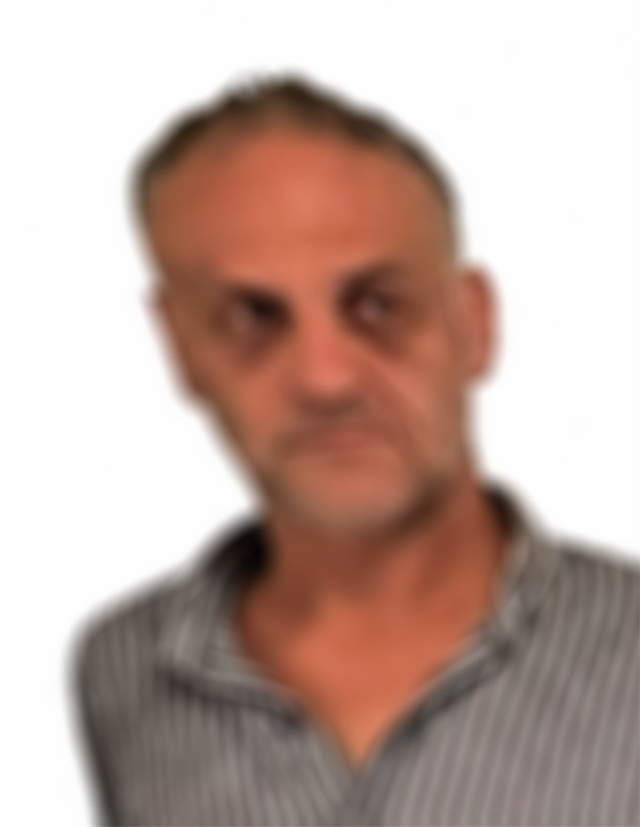 AVM'ye şarjör ve mermilerle girmeye çalışan üniversiteli kız ve evli sevgilisi tutuklandı