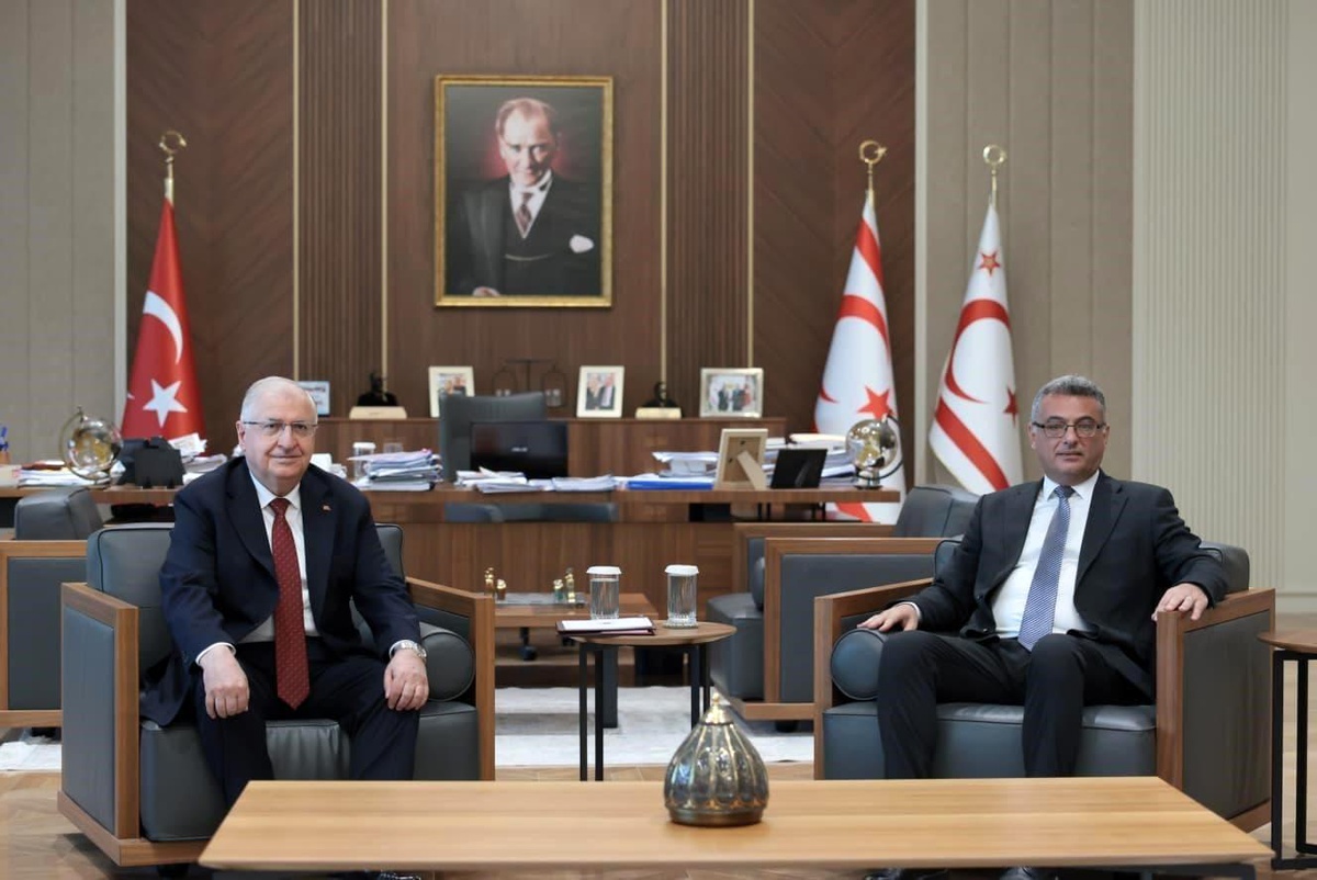 Yaşar Güler KKTC\'de Tufan Erhürman ile Görüştü