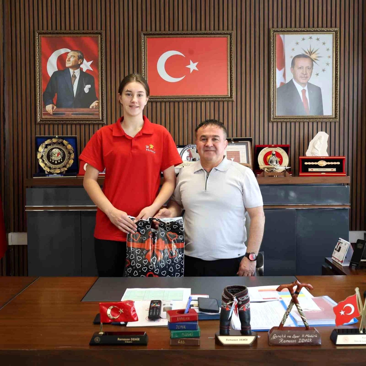 Ayşe Beren Balcı, TVF Spor Lisesi\'ni Kazandı