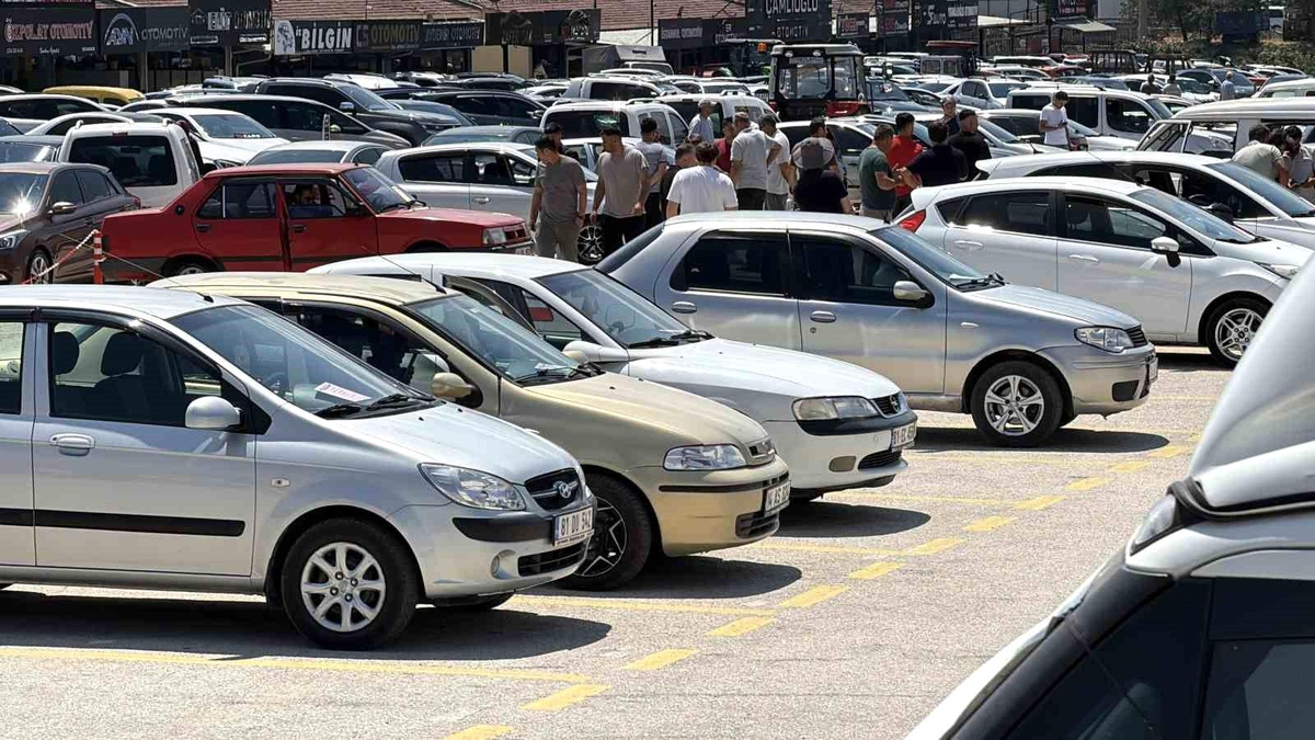 Bolu Oto Pazarında Durgunluk