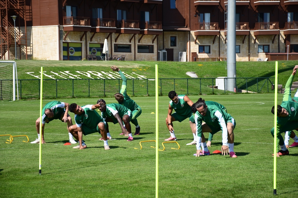 Bursaspor Düzce\'de Sezon Hazırlıklarına Devam Ediyor