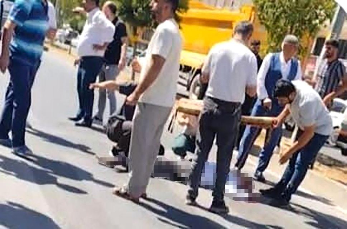 93 Yaşındaki Adam Kamyonun Çarpması Sonucu Hayatını Kaybetti