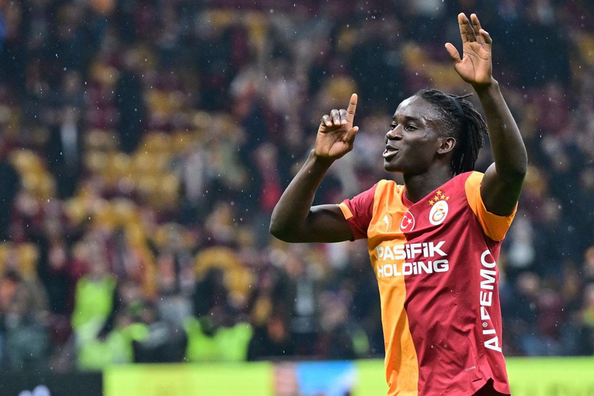 Galatasaray\'a transfer olalı aylar olmuştu! Takımdan ayrılması an meselesi
