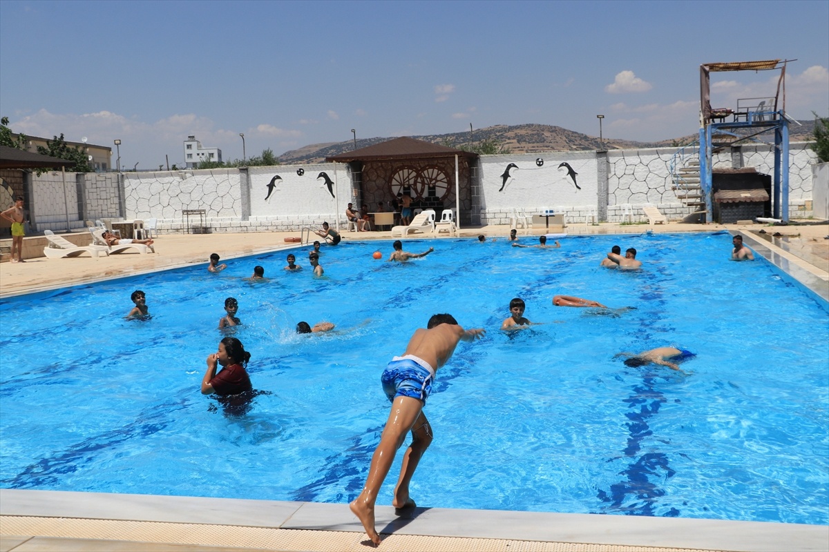 Sıcak Hava Vatandaşları Parklara Yöneltti