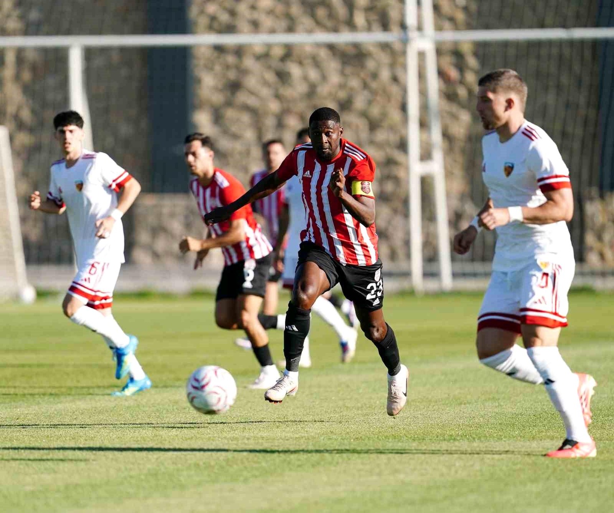 Kayserispor, Pendikspor\'a 2-1 Yenildi