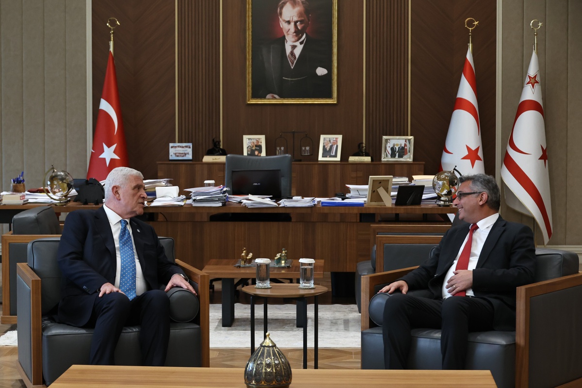 Dervişoğlu\'ndan Kıbrıs Ziyareti