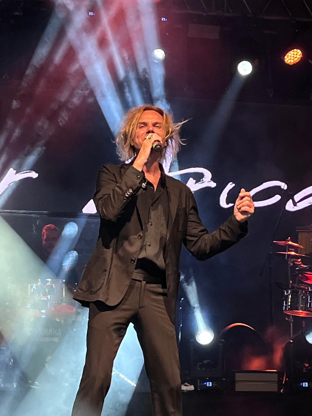 Soner Arıca, Anneleri ve Dayısını Andı
