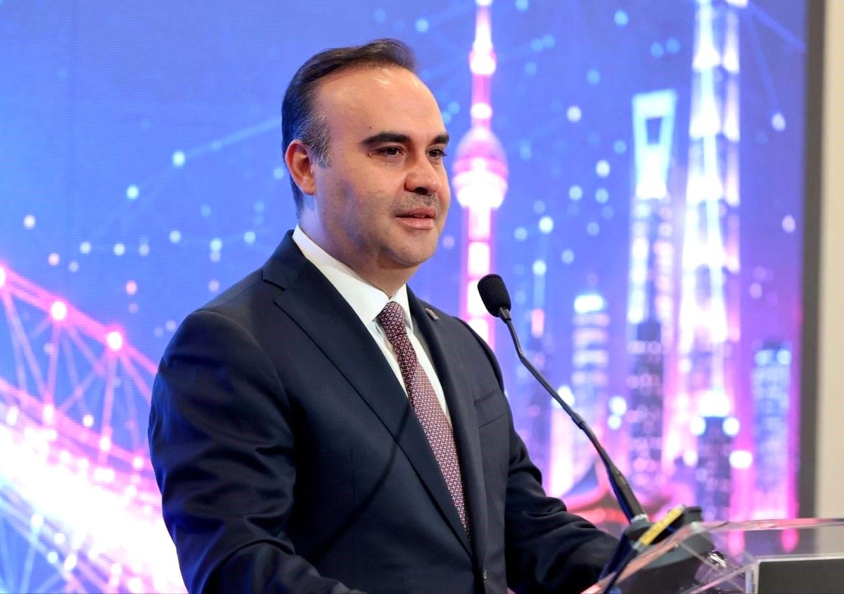Türk Bilim İnsanları Arktik\'e Ulaştı