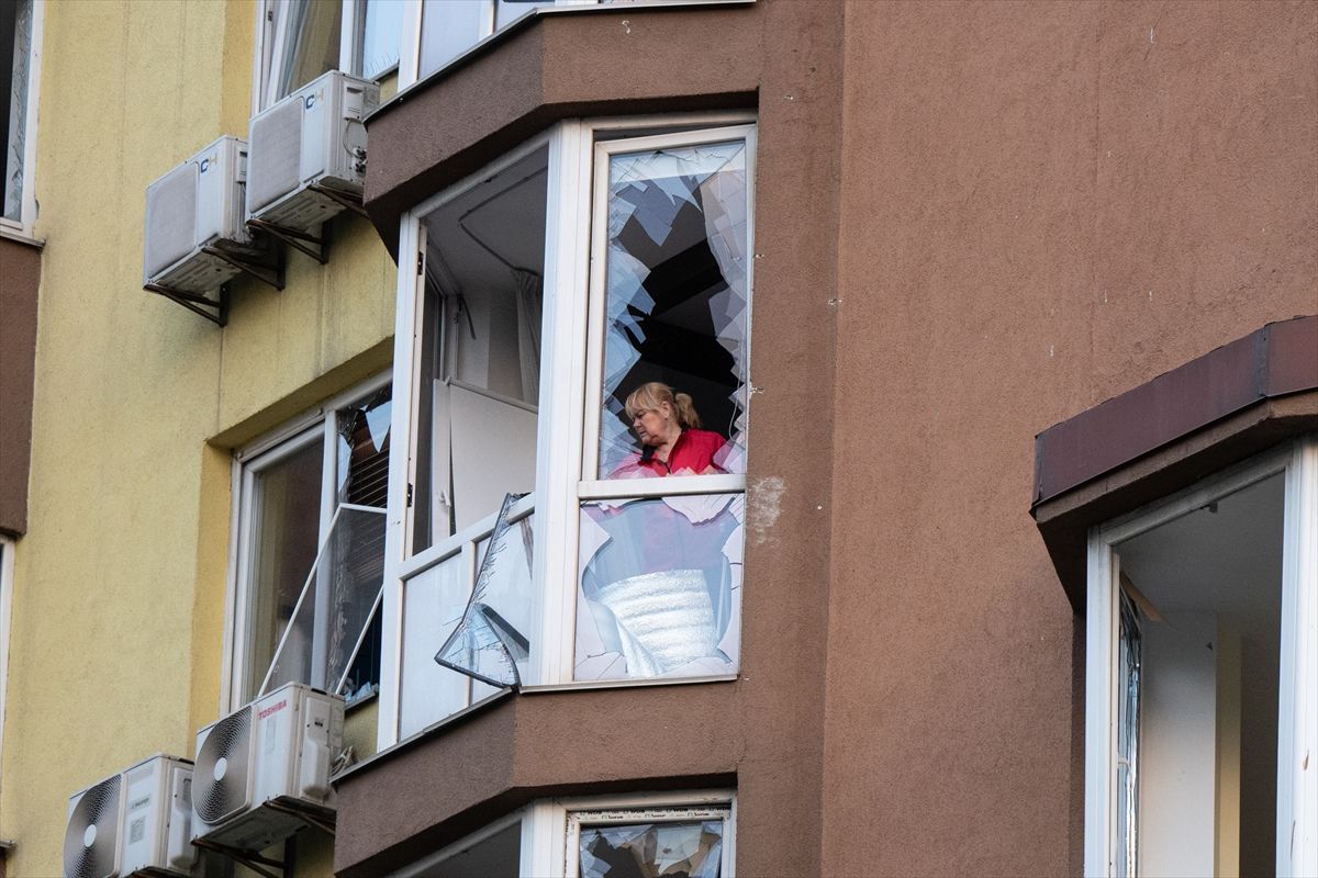 Kiev\'e Yoğun Füze Saldırısı