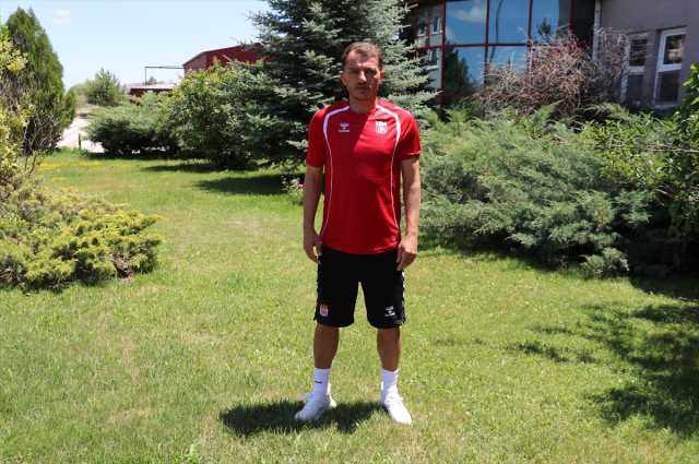 Ziya Erdal, 17 yıl formasını giydiği takıma antrenör olarak geri döndü