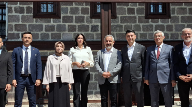 Leyla Şahin Usta: Meclis gündeminde dokunulmazlıklara ilişkin bir çalışma bulunmuyor