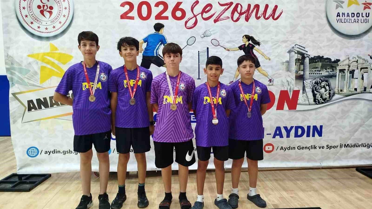 Aydın Badminton Takımı Yarı Finale Yükseldi