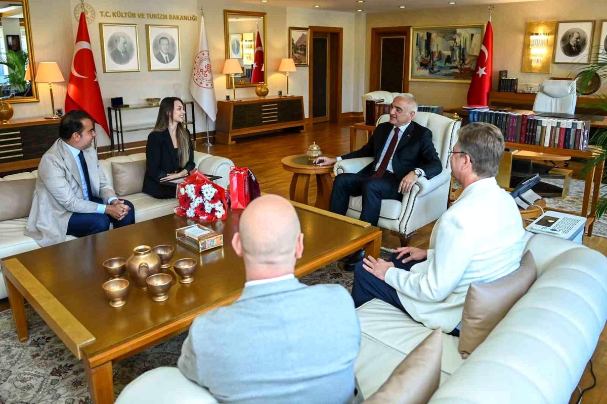Türk Balletine Tarihi Başarı