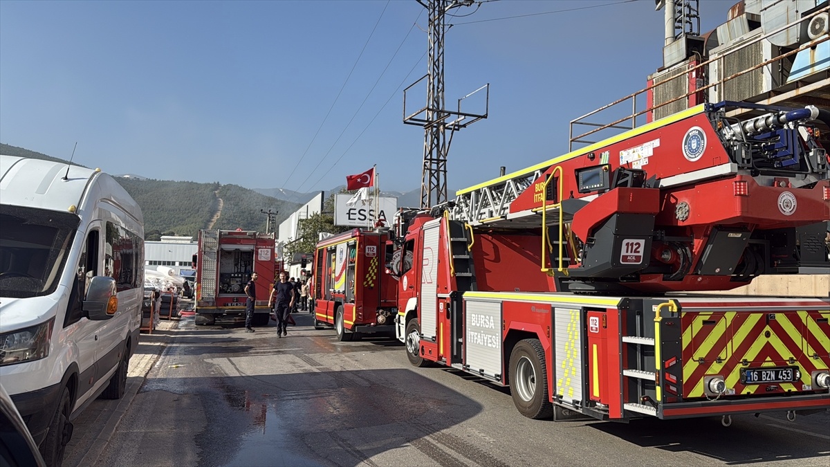 Kestel\'de Fabrikada Yangın Söndürüldü