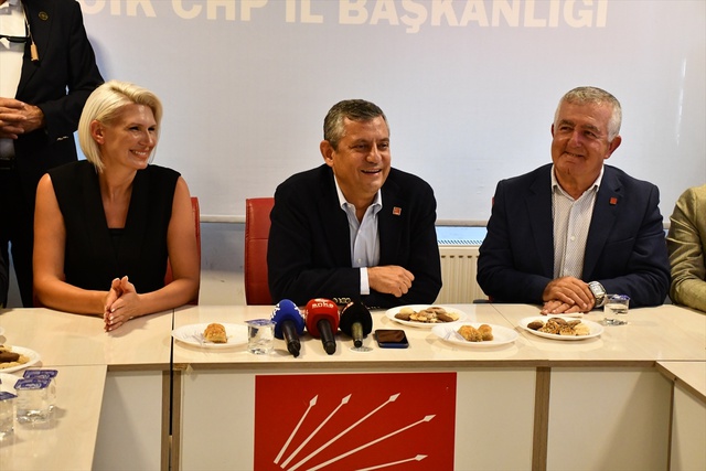 Özel,