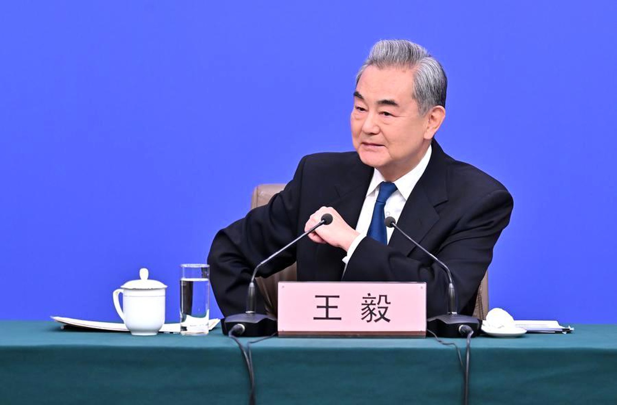Wang Yi ASEAN ve Kırgızistan Ziyareti İçin Yola Çıkıyor
